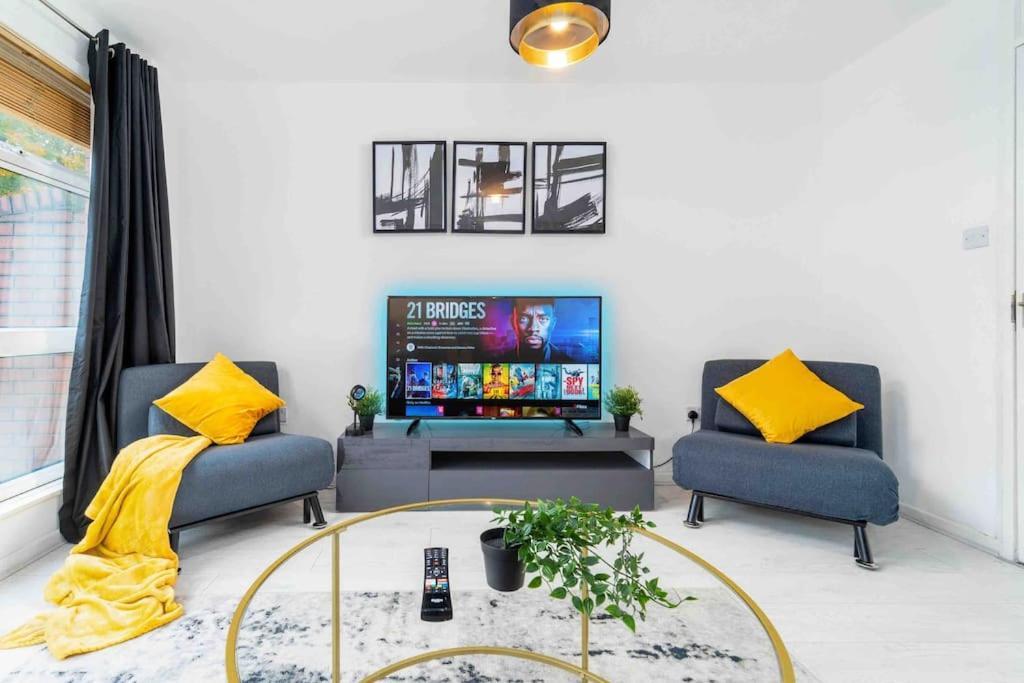 ברמינגהאם ✪Central✪6Bed✪ Parking✪Pool Table✪Private Patio ✪ מראה חיצוני תמונה